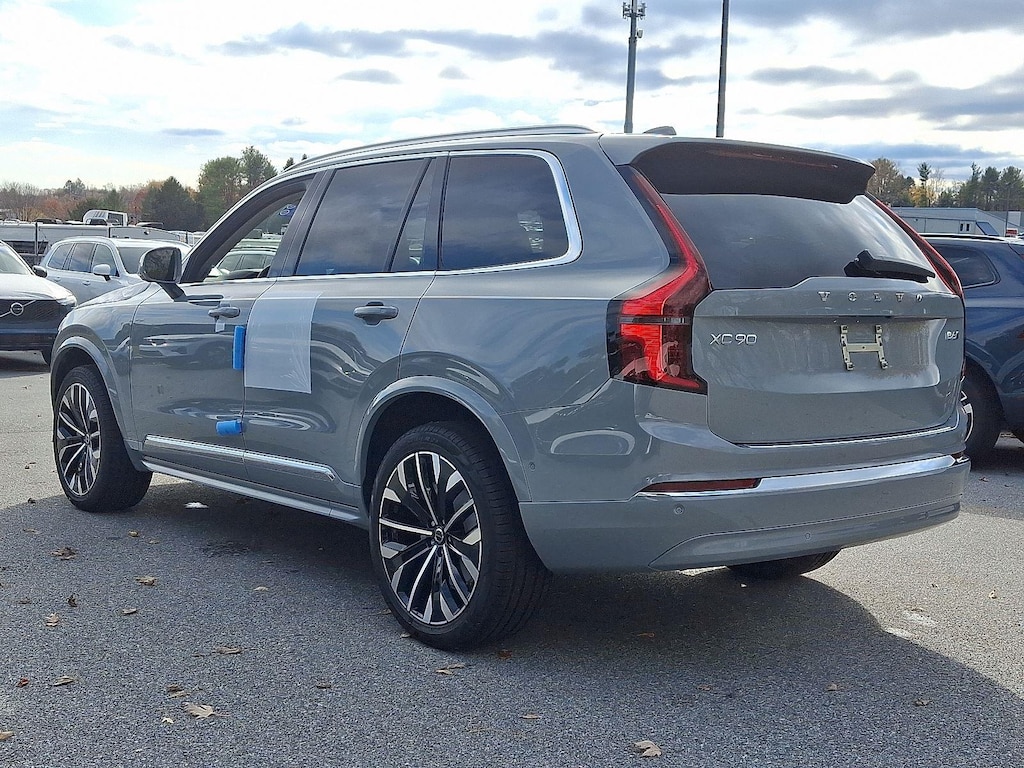 Certified 2026 Volvo XC90 B6 Plus 7-Seater SUV