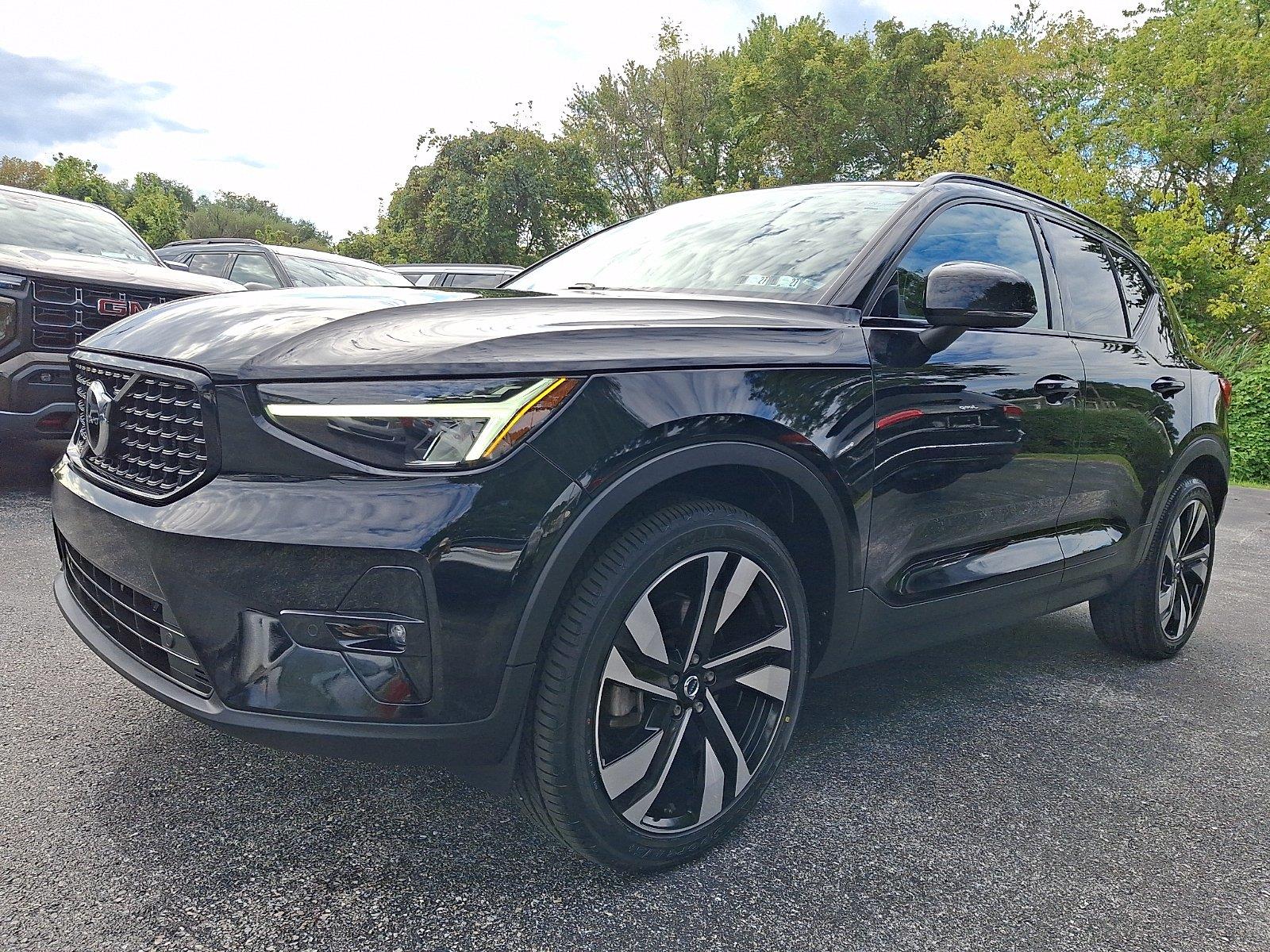 Certified 2023 Volvo XC40 Plus Dark Theme SUV