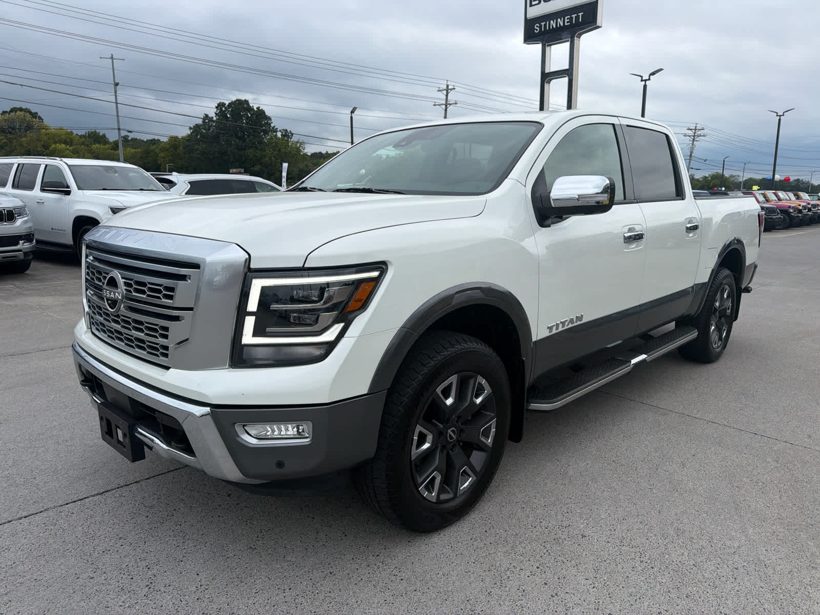 2024 Nissan Titan Platinum Reserve