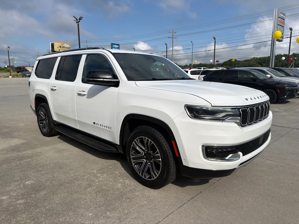 Used 2024 Jeep Wagoneer L Series II SUV