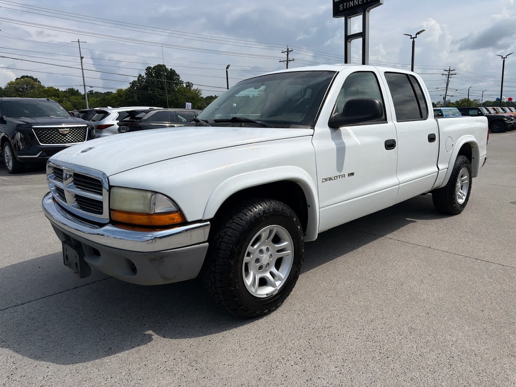 Used 2002 Dodge Dakota SLT Quad Cab 131 WB Quad Cab 131 WB