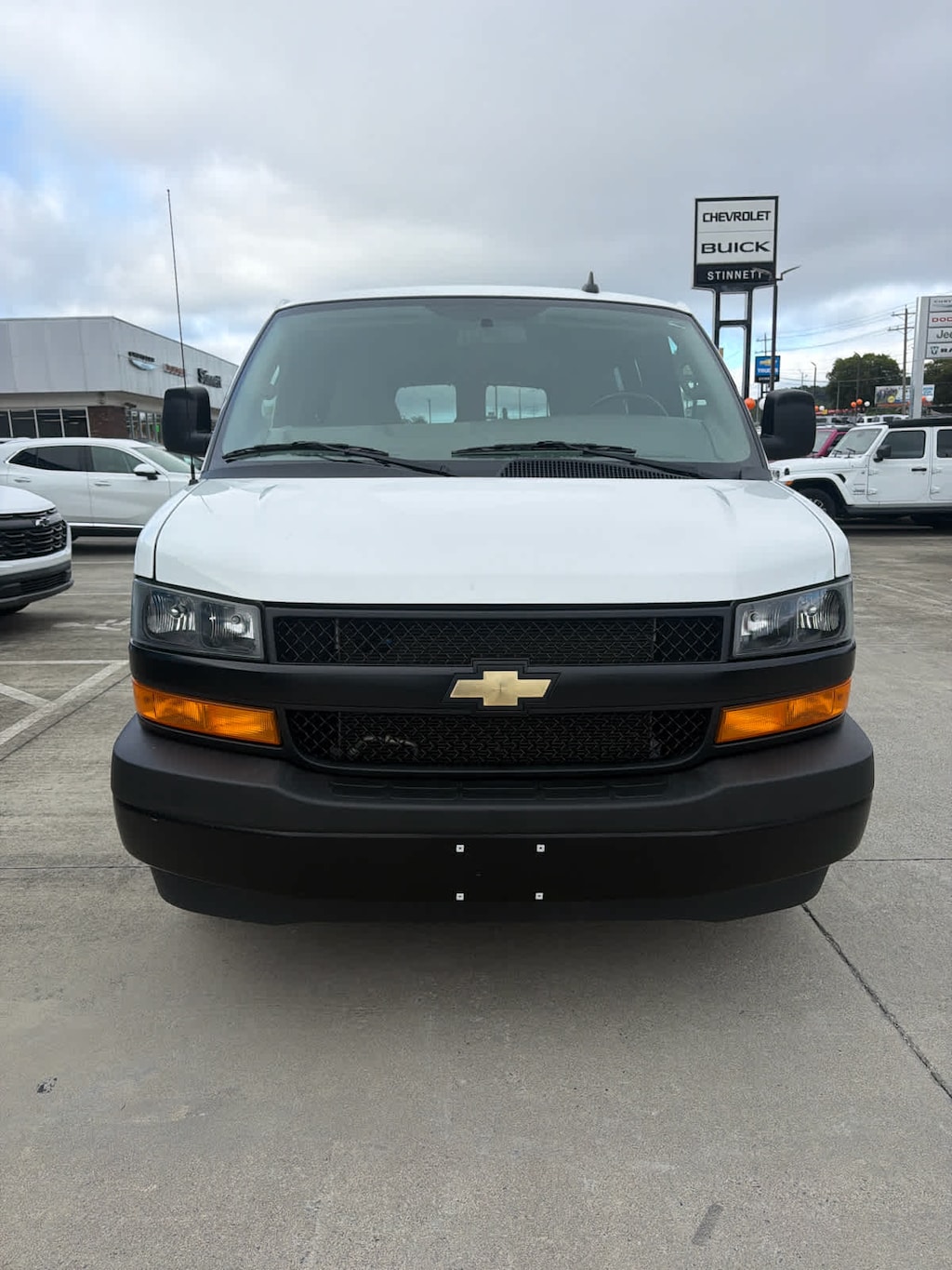 Used 2023 Chevrolet Express Passenger LS RWD 3500 135