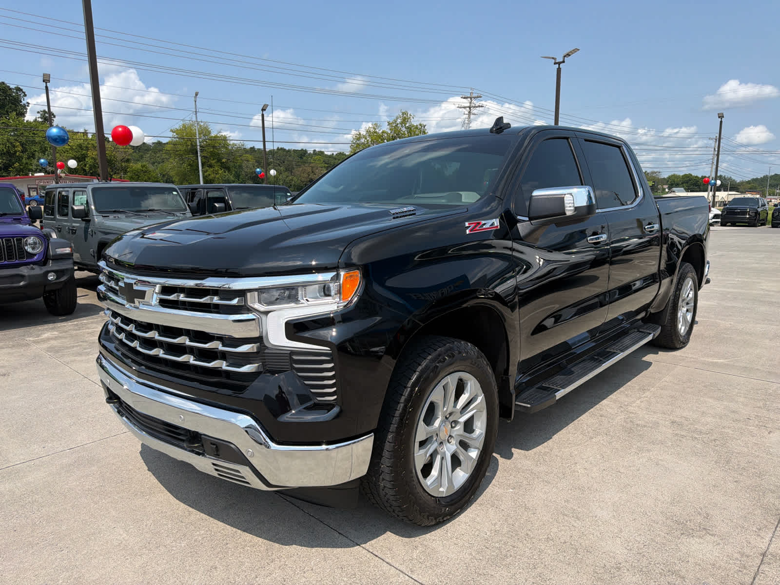 2025 Chevrolet Silverado 1500 LTZ