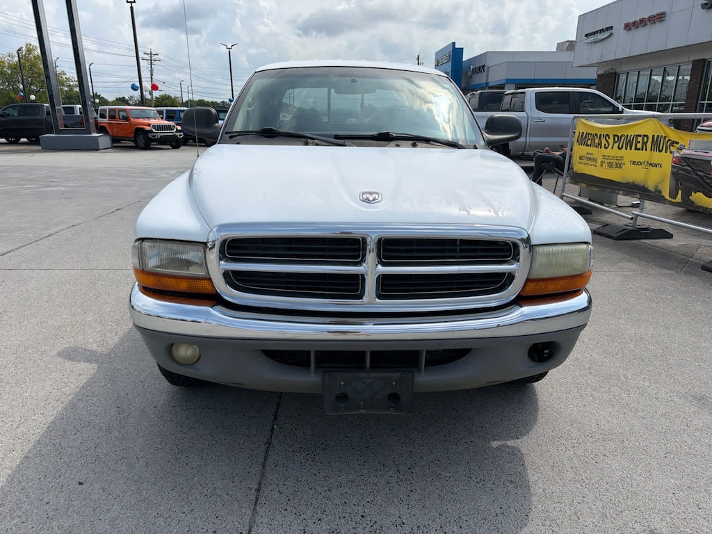 Used 2002 Dodge Dakota SLT Quad Cab 131 WB Quad Cab 131 WB