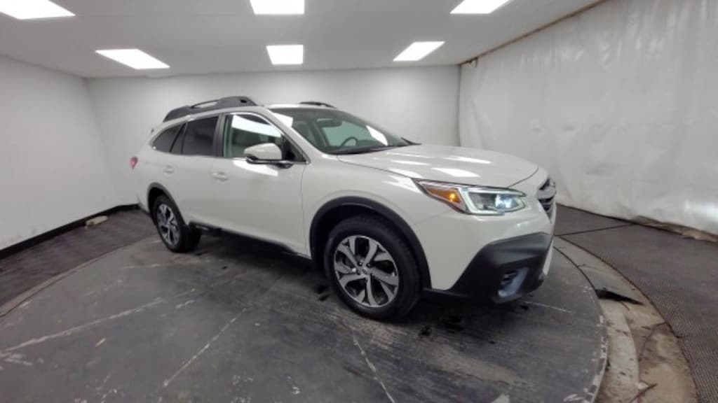 Used 2021 Subaru Outback Limited SUV