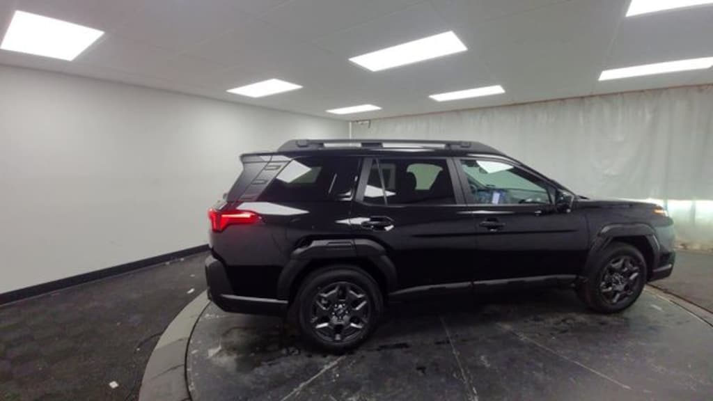 New 2026 Subaru Outback Premium SUV