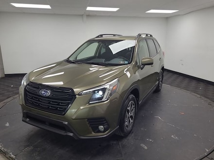 2023 Subaru Forester Premium SUV