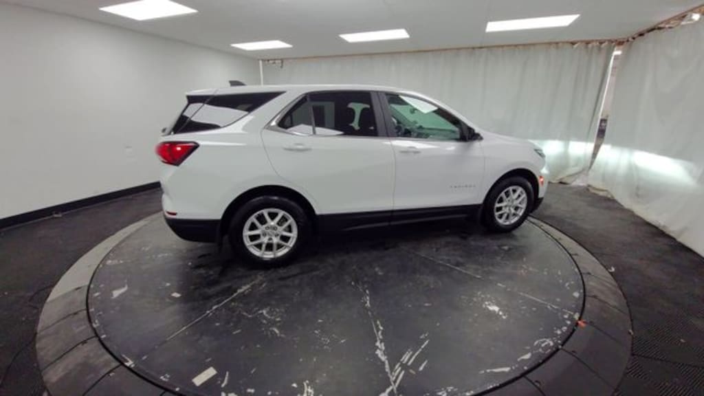 Used 2023 Chevrolet Equinox LT w/2FL SUV