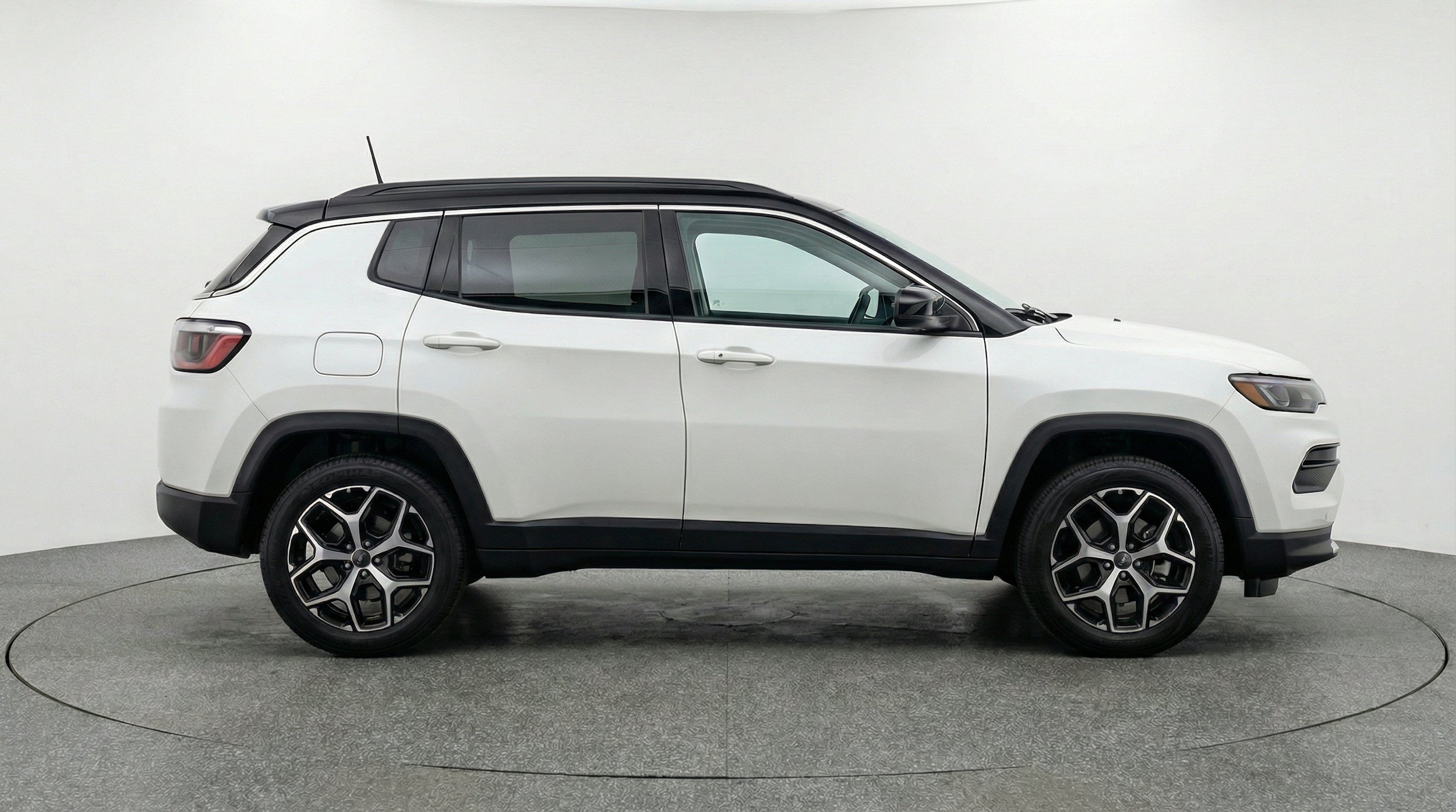 Thumbnail: 2025 Jeep Compass - 10