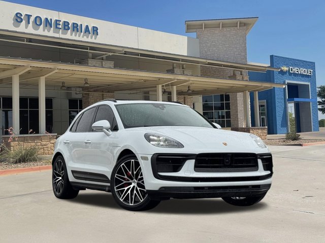 2023 Porsche Macan