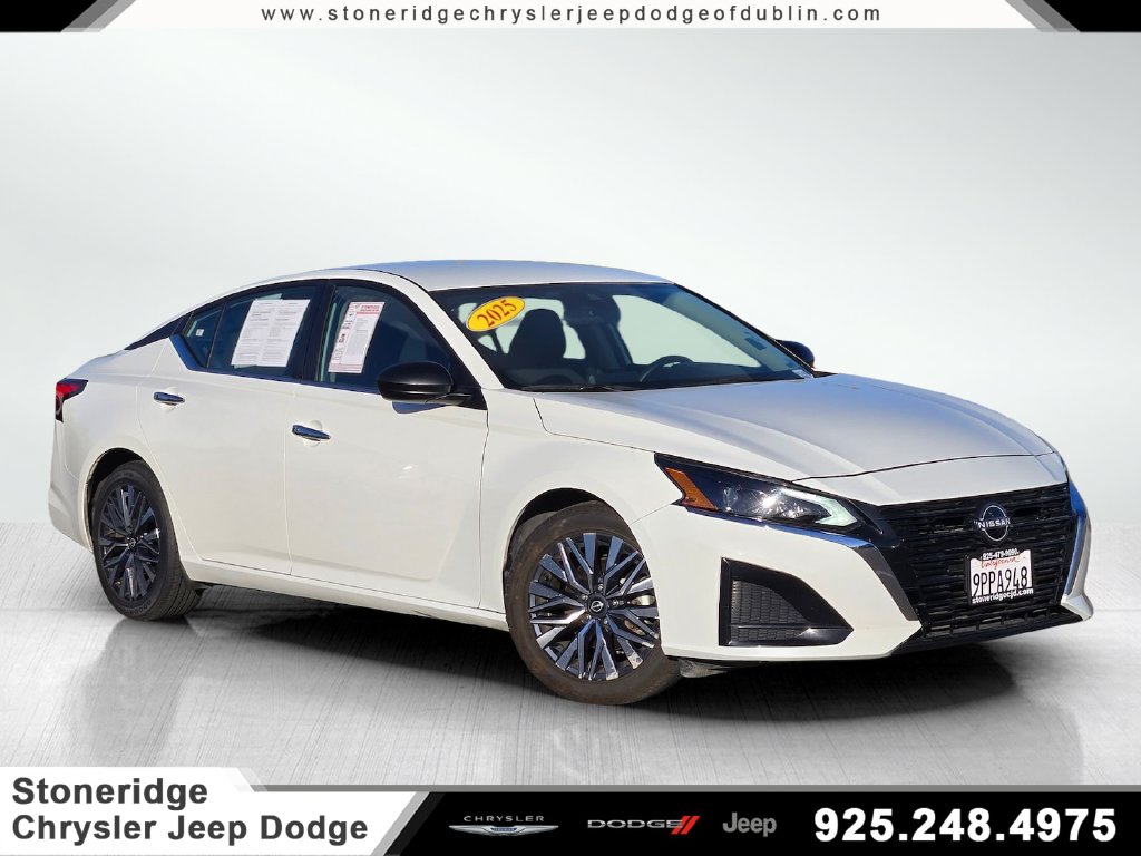 2025 Nissan Altima SV