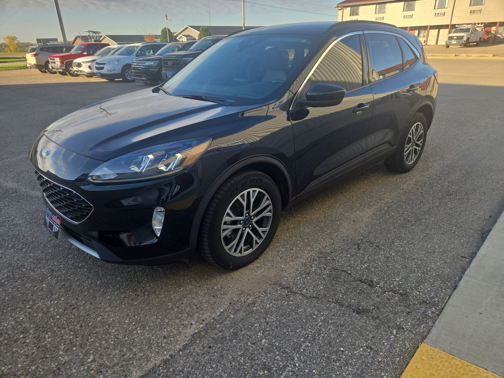 Used 2020 Ford Escape SEL Wagon