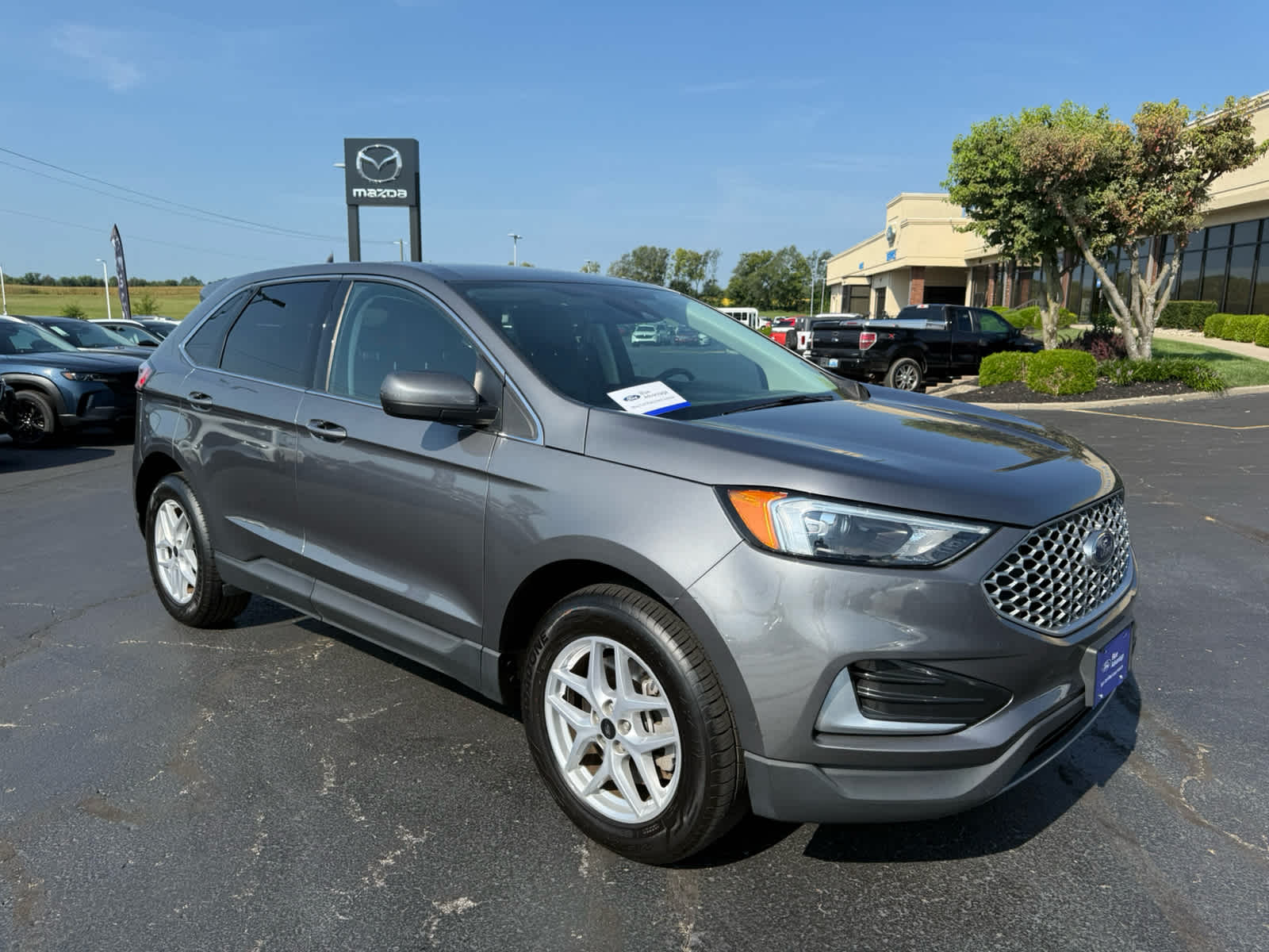 2023 Ford Edge