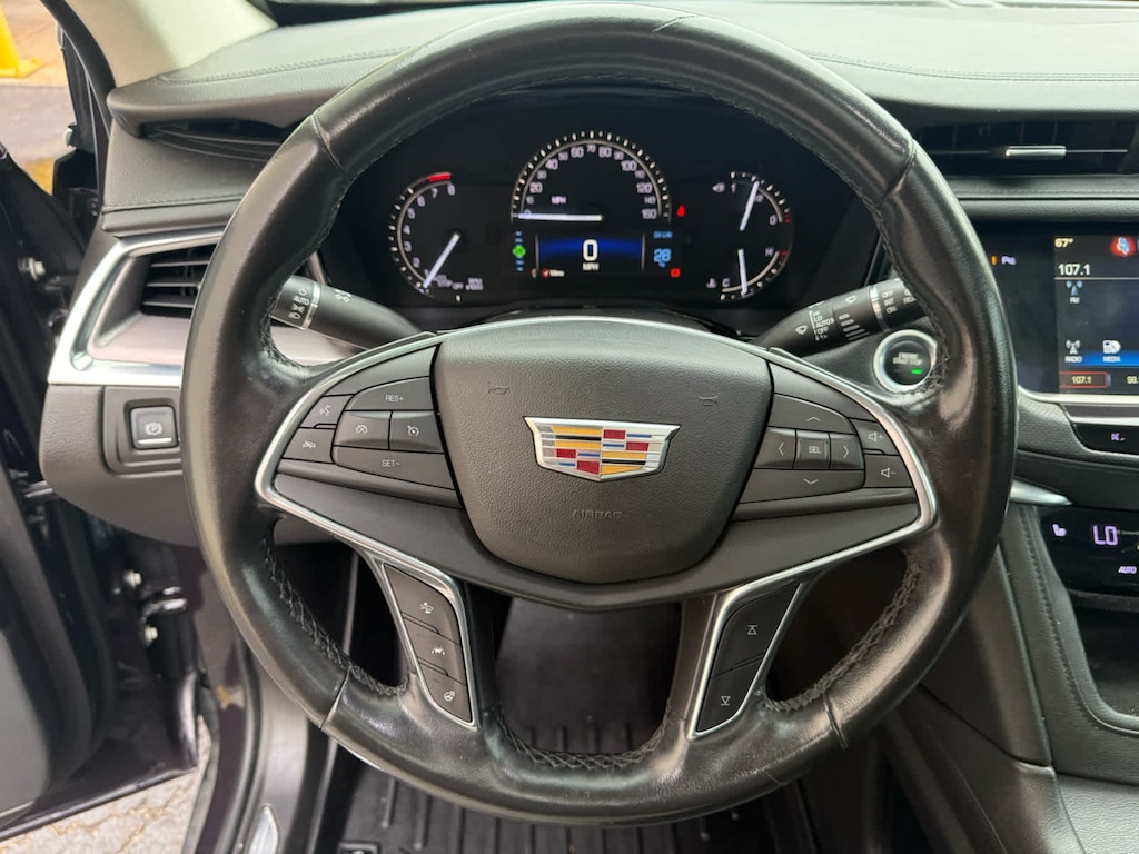 Used 2018 Cadillac XT5 Luxury AWD SUV
