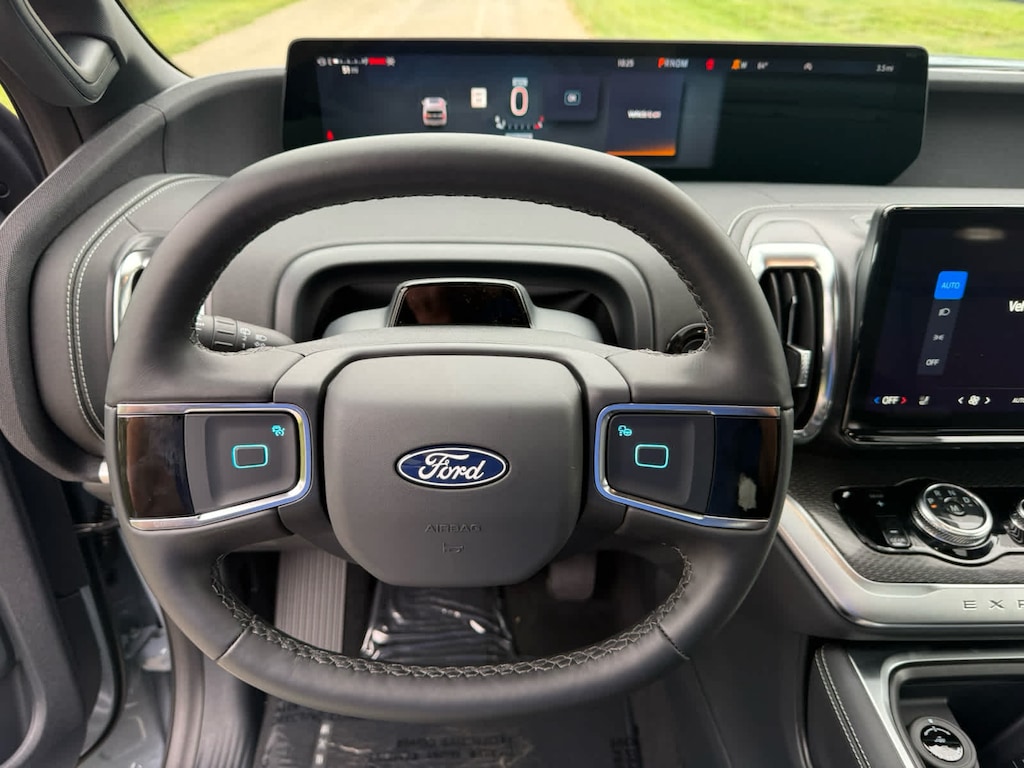 New 2027 Ford Expedition Platinum SUV