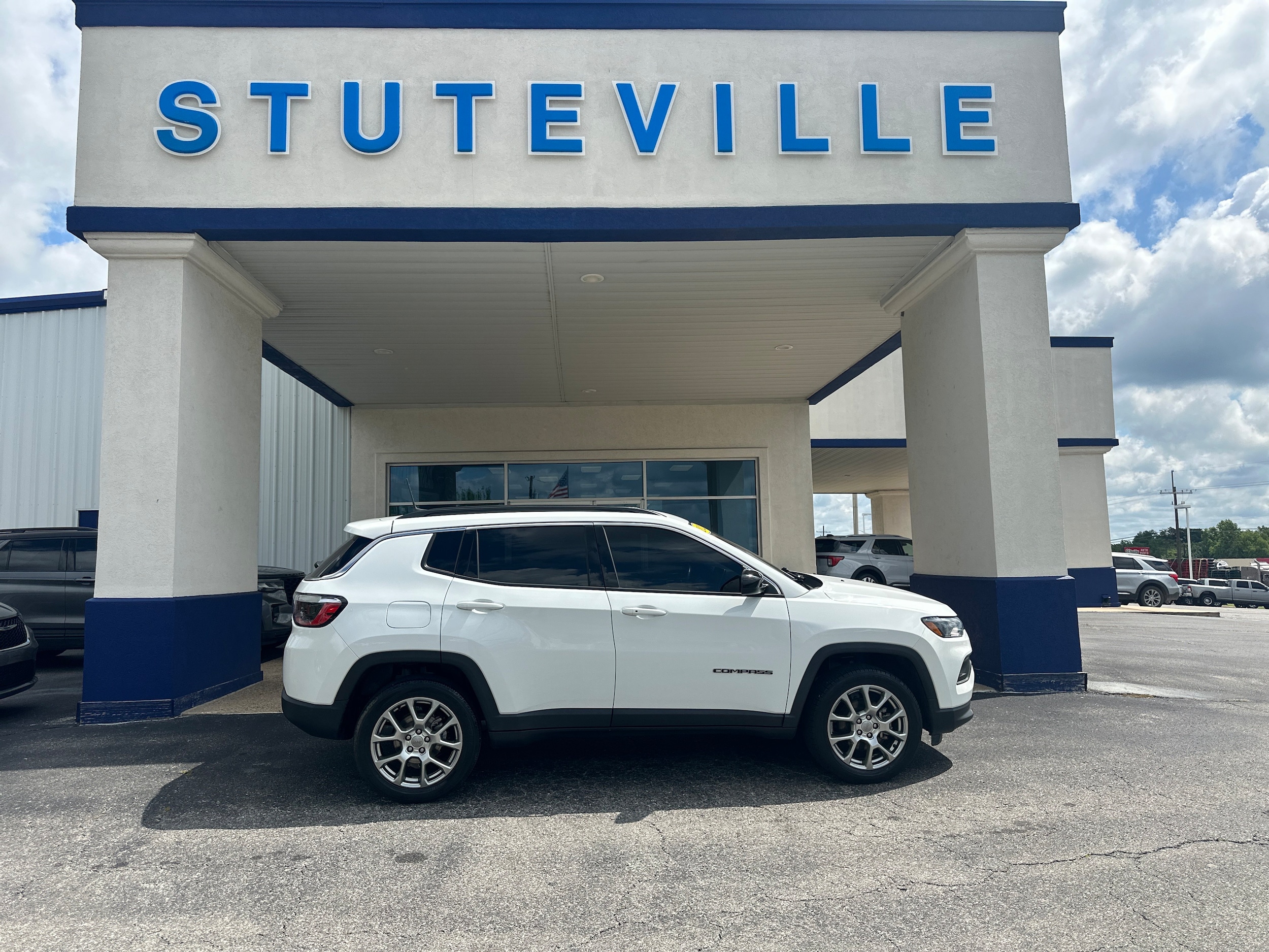 2022 Jeep Compass Latitude Lux