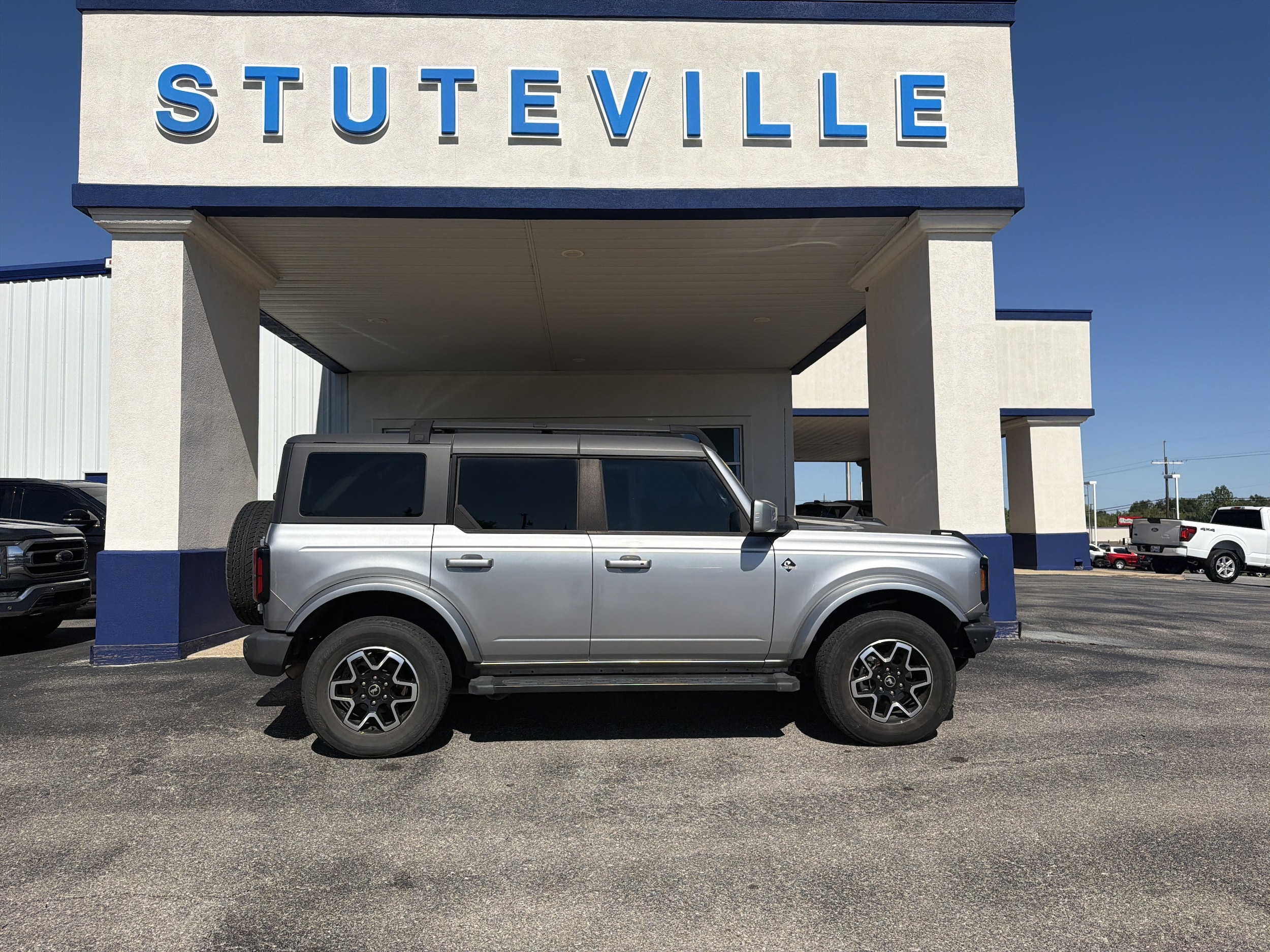 2023 Ford Bronco 4-Door Outer Banks