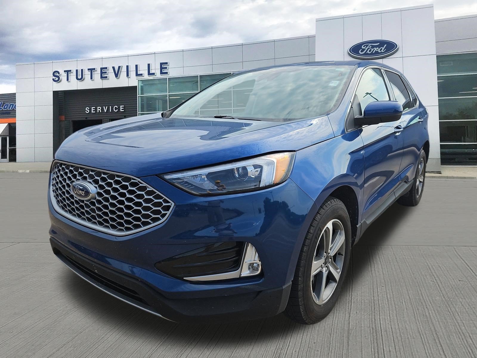 2023 Ford Edge