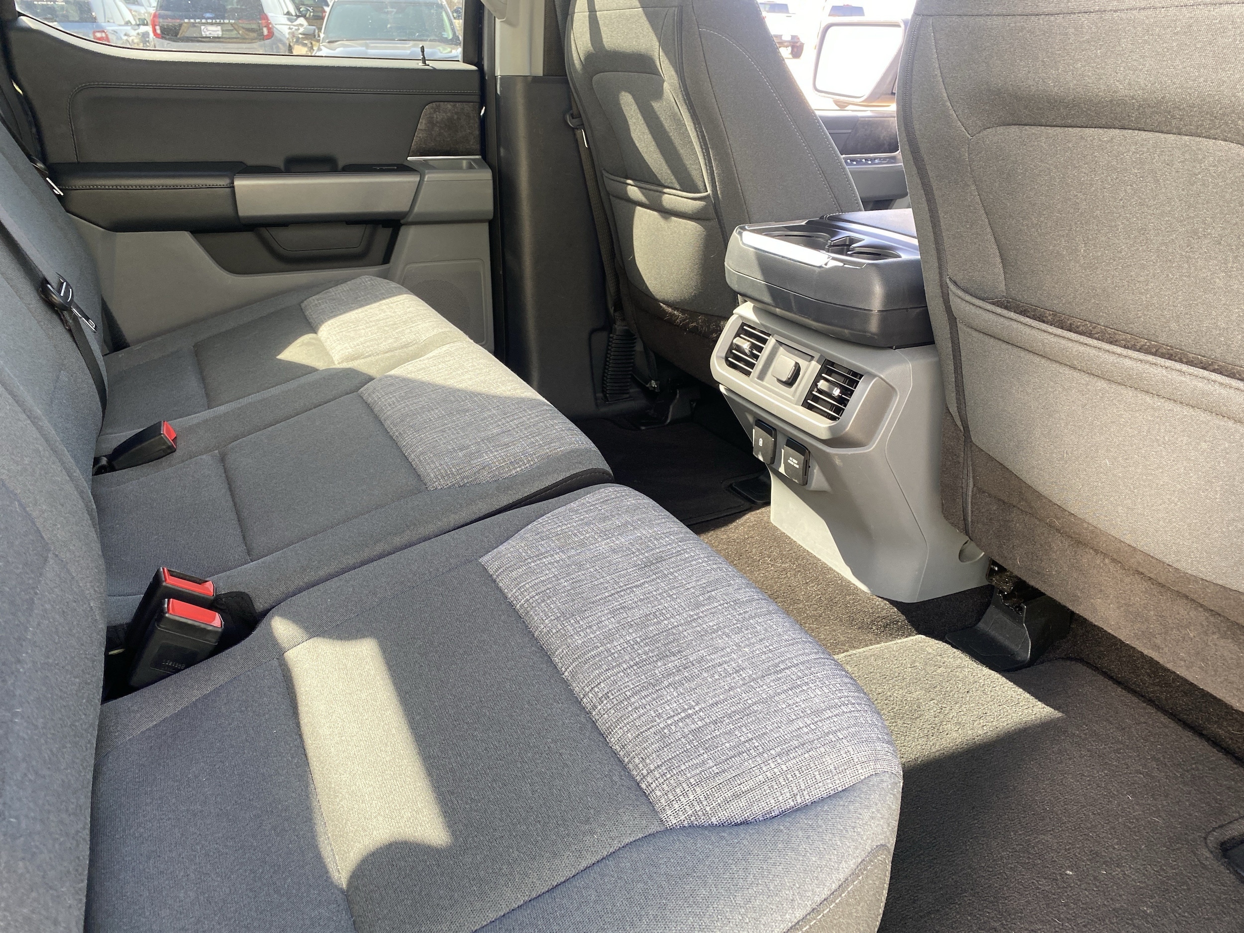 2022 Ford F-150 XLT - Photo 9