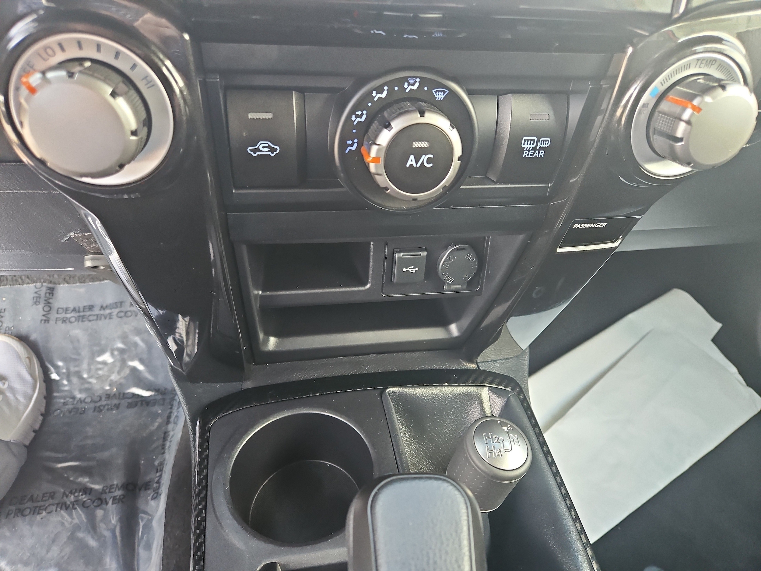 2024 Toyota 4Runner TRD Off-Road - Photo 16