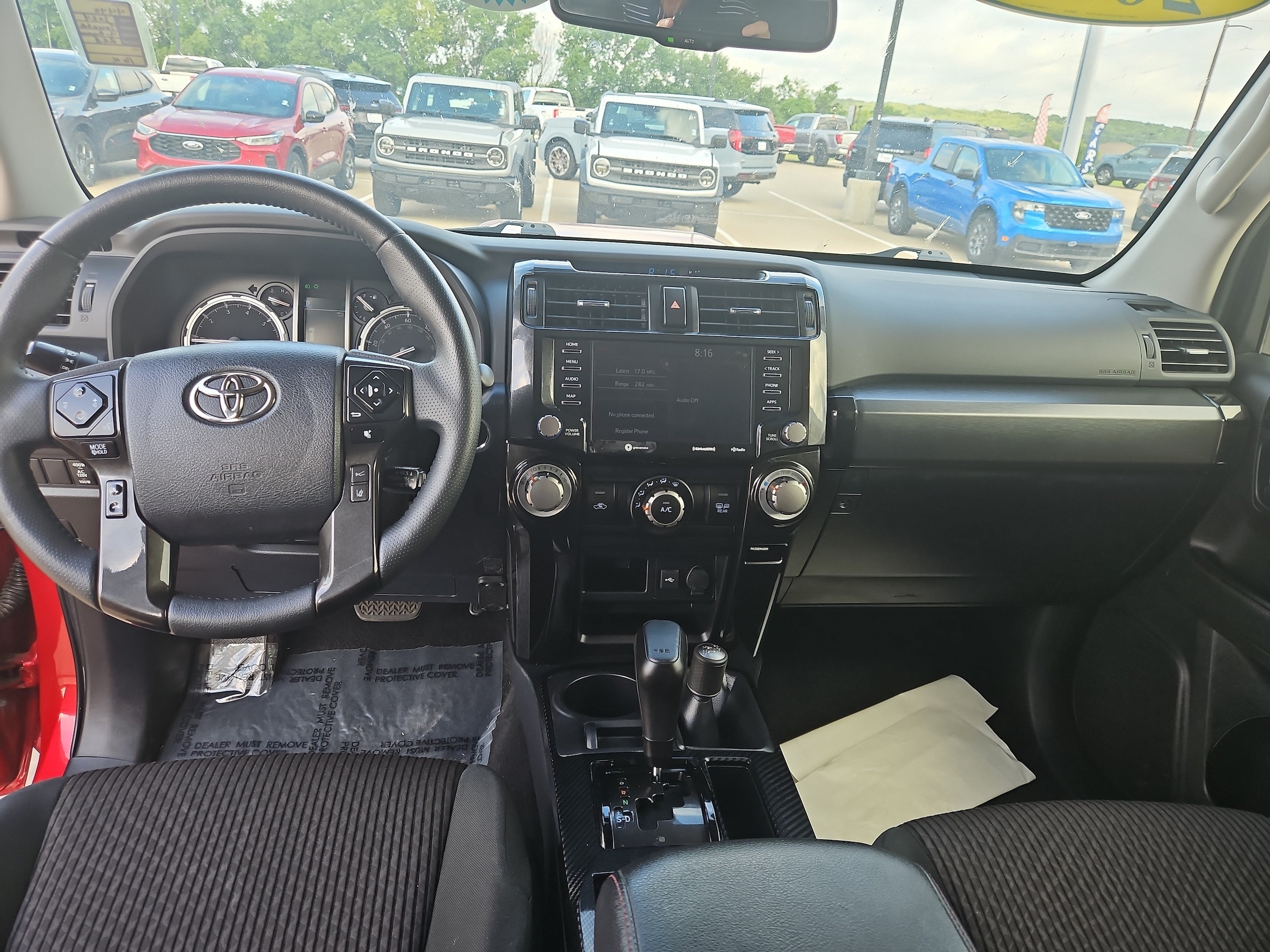 2024 Toyota 4Runner TRD Off-Road - Photo 14