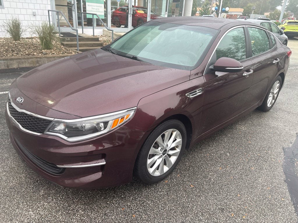 Used 2017 Kia Optima LX Sedan