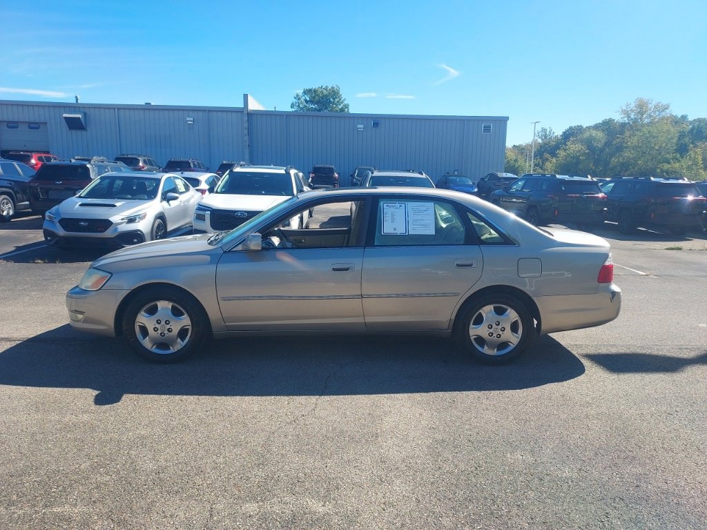 Used 2003 Toyota Avalon XLS Sedan