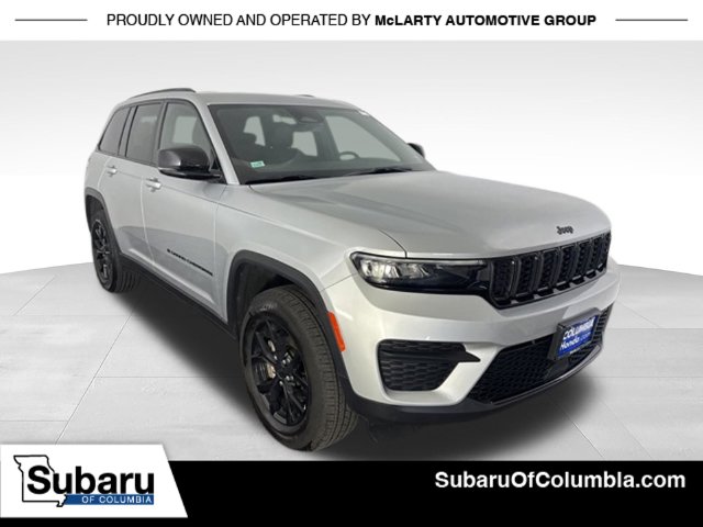 2025 Jeep Grand Cherokee Laredo SUV