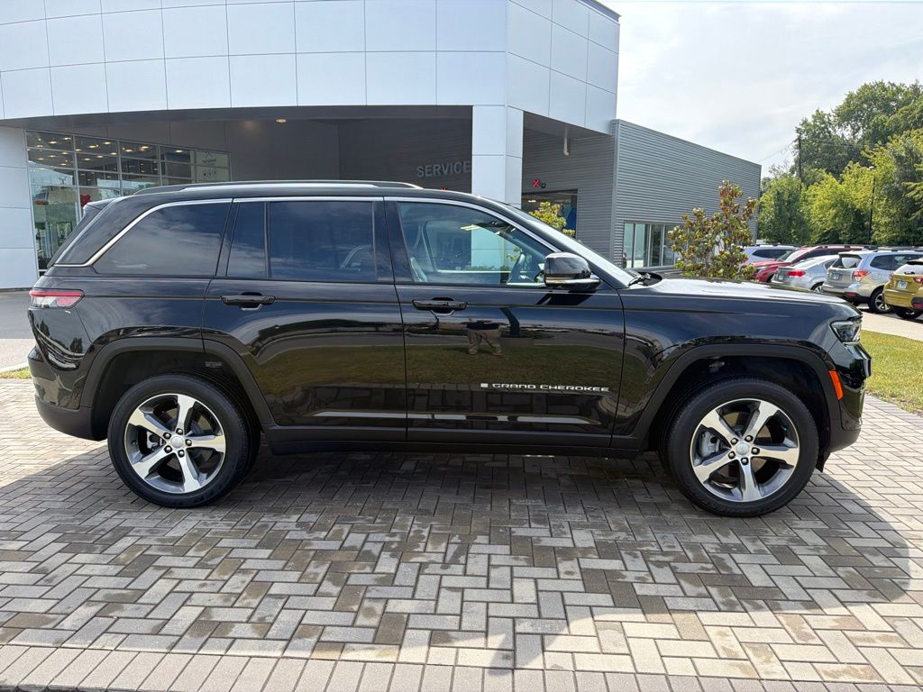 Used 2024 Jeep Grand Cherokee 4xe SUV