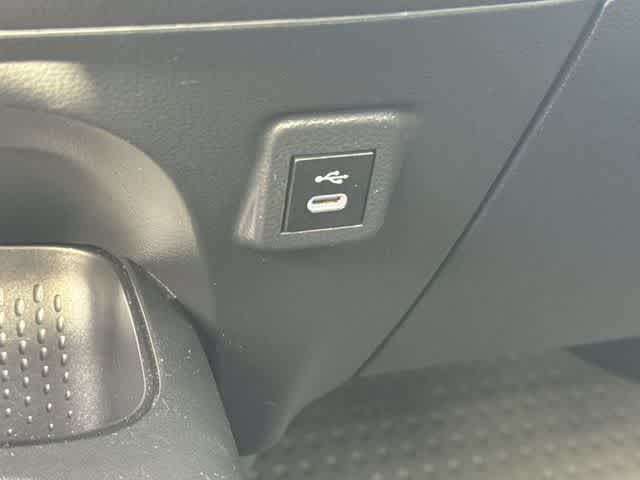 2024 Toyota Corolla LE - Photo 26