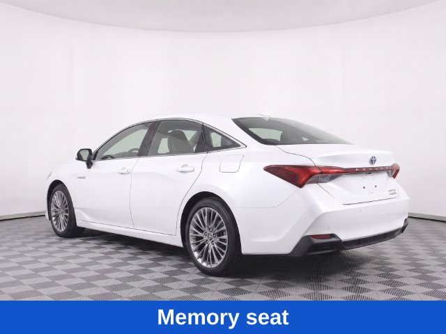 Used 2021 Toyota Avalon Hybrid Limited Sedan