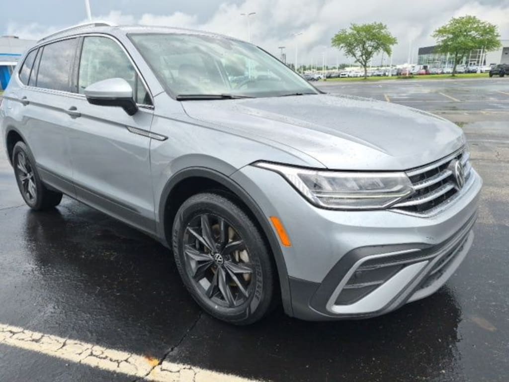 Used 2024 Volkswagen Tiguan 2.0T SE SUV