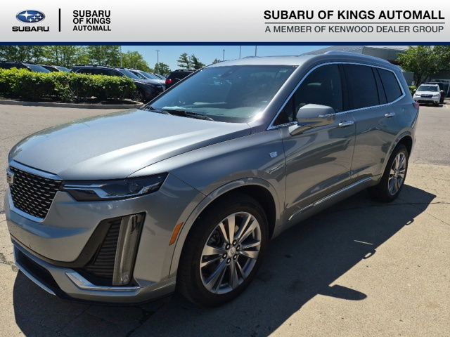  Cadillac XT6