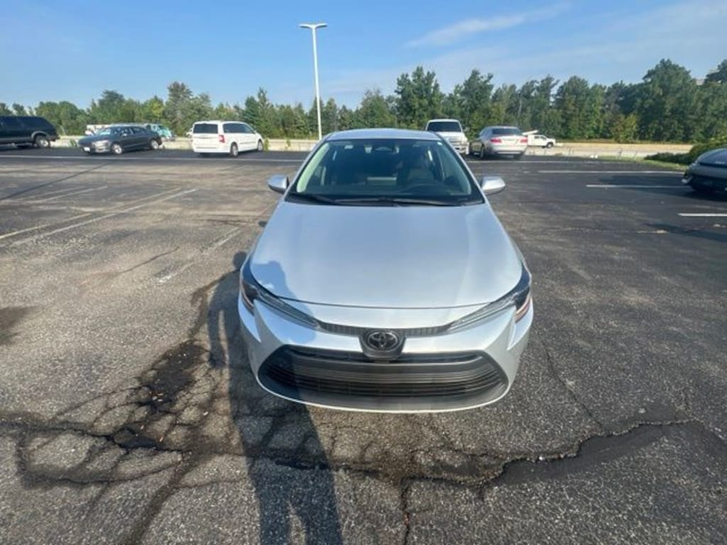 Used 2024 Toyota Corolla LE Sedan