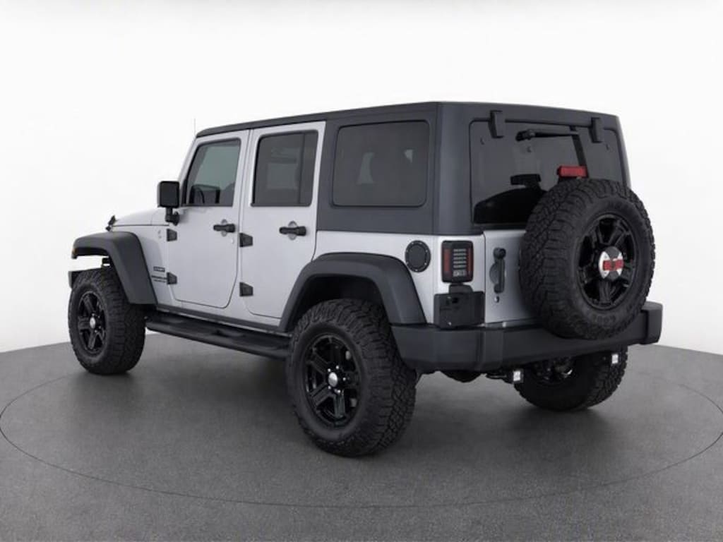 Used 2015 Jeep Wrangler Unlimited Sport SUV