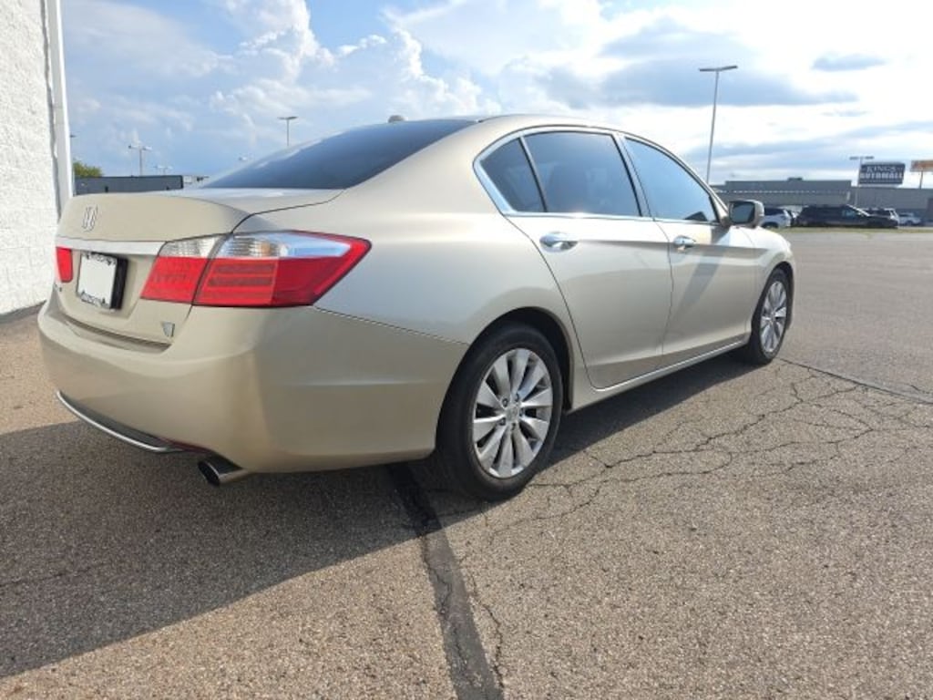 Used 2015 Honda Accord EX-L Sedan