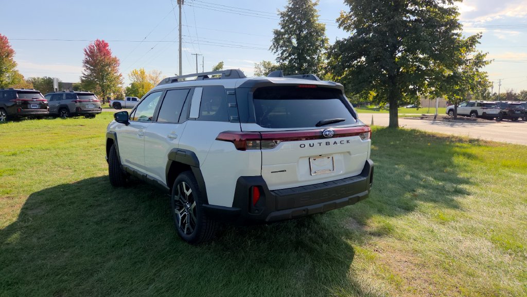 New 2026 Subaru Outback Touring XT SUV