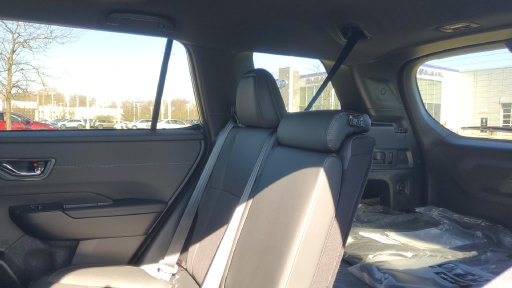 2026 Subaru Outback Touring - Photo 27