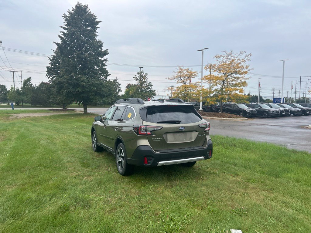 Used 2022 Subaru Outback Limited SUV