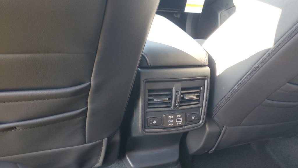 2026 Subaru Outback Touring - Photo 26
