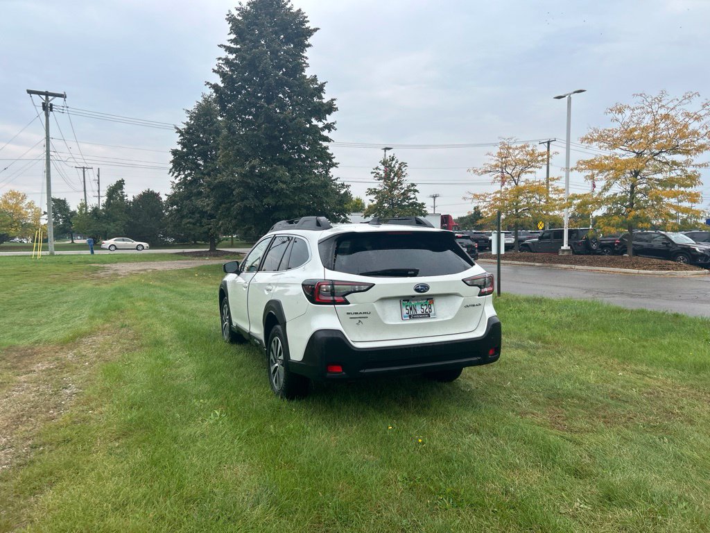 Used 2024 Subaru Outback Premium SUV