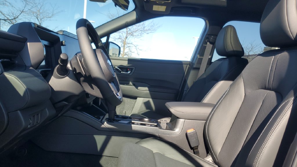 2026 Subaru Outback Touring - Photo 6