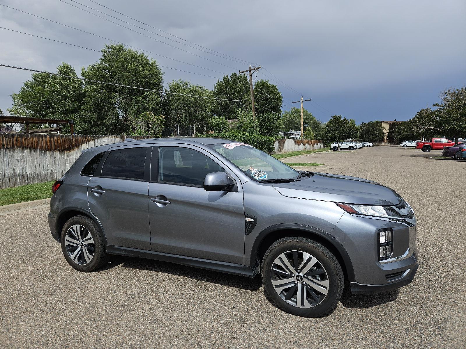 2025 Mitsubishi Outlander Sport ES - Photo 2