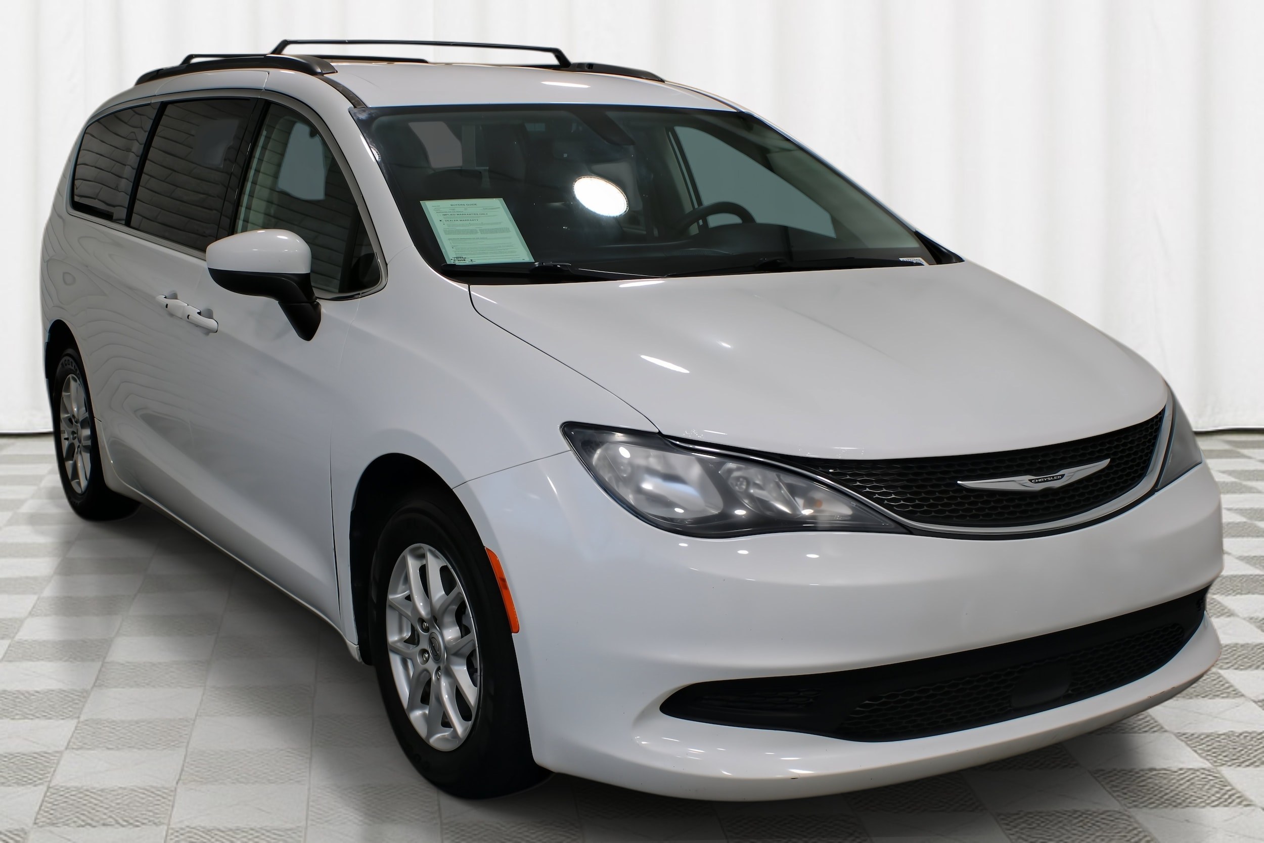 2021 Chrysler Voyager