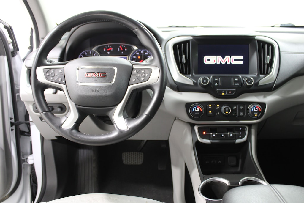 Used 2022 GMC Terrain SLT SUV