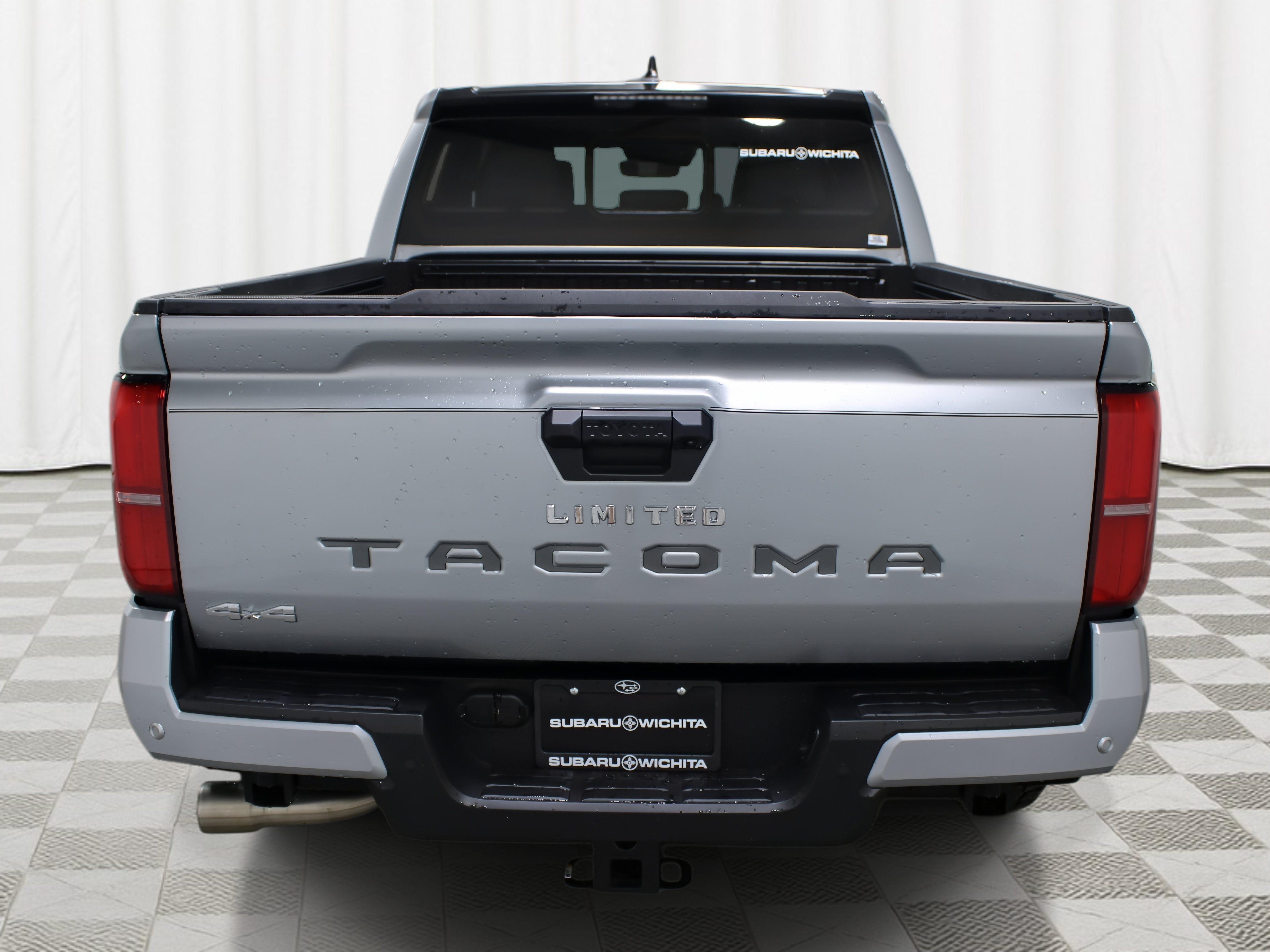 Used 2024 Toyota Tacoma 4WD SR5 Crew Cab Pickup