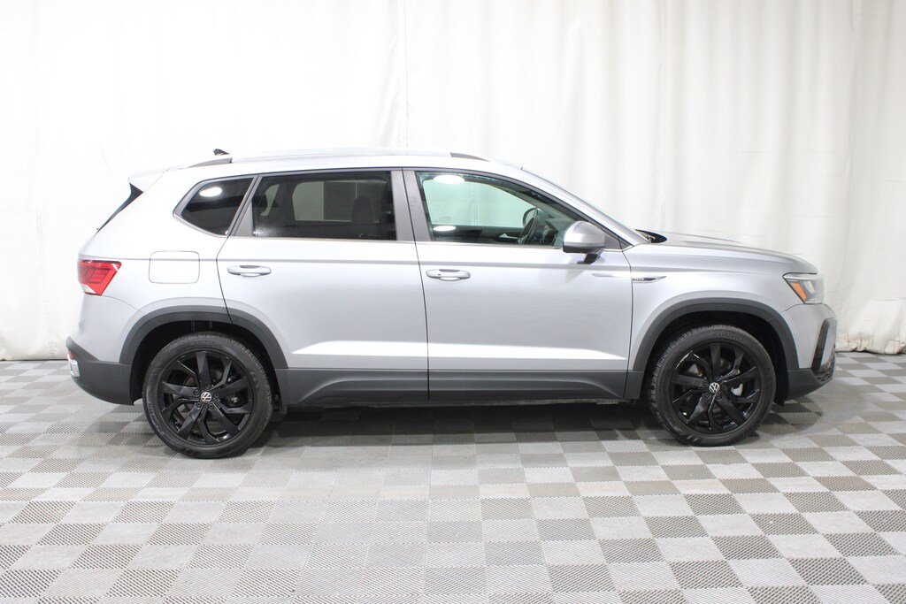 Used 2023 Volkswagen Taos 1.5T SE SUV