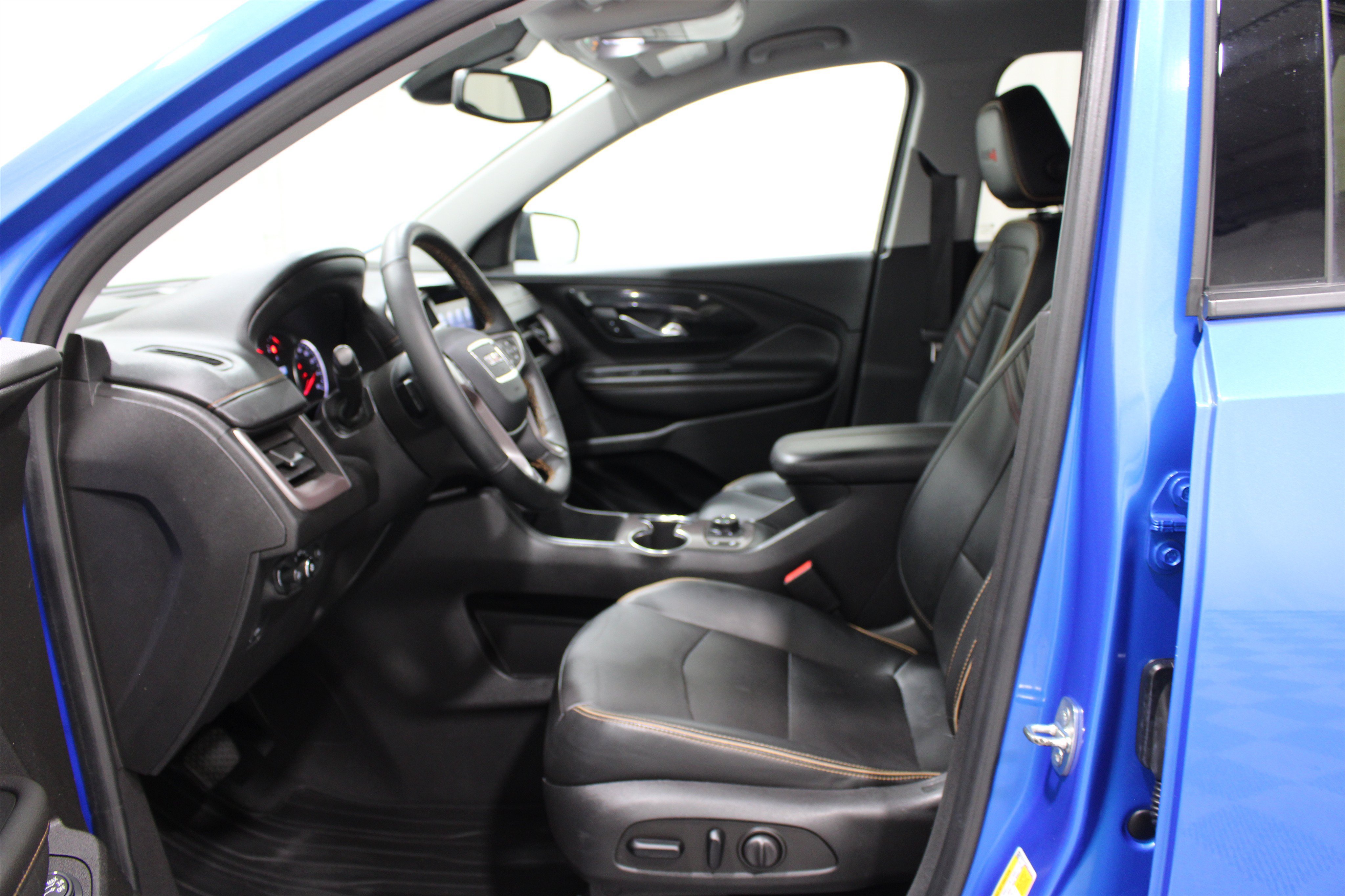 Used 2024 GMC Terrain AT4 SUV