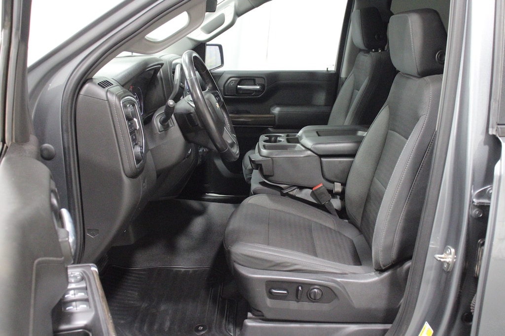 Used 2020 Chevrolet Silverado 1500 LT Truck Crew Cab