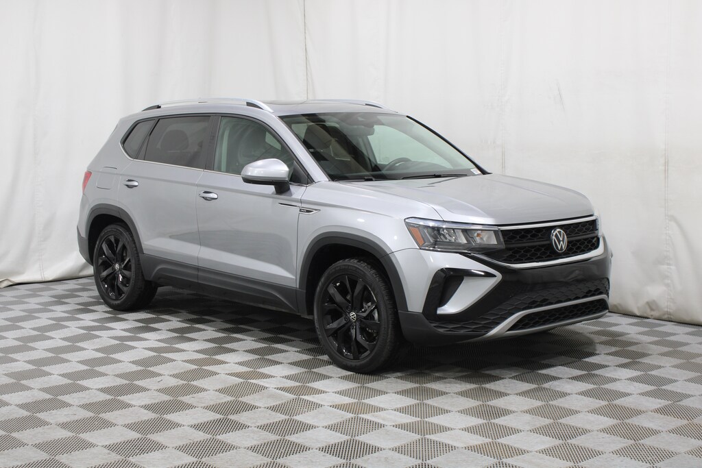 Used 2023 Volkswagen Taos 1.5T SE SUV